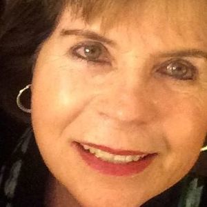 Meet your Posher, Holly